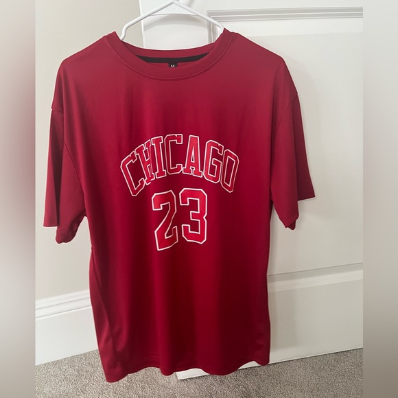 Michael Jordan #23 - Picture 2 of 4